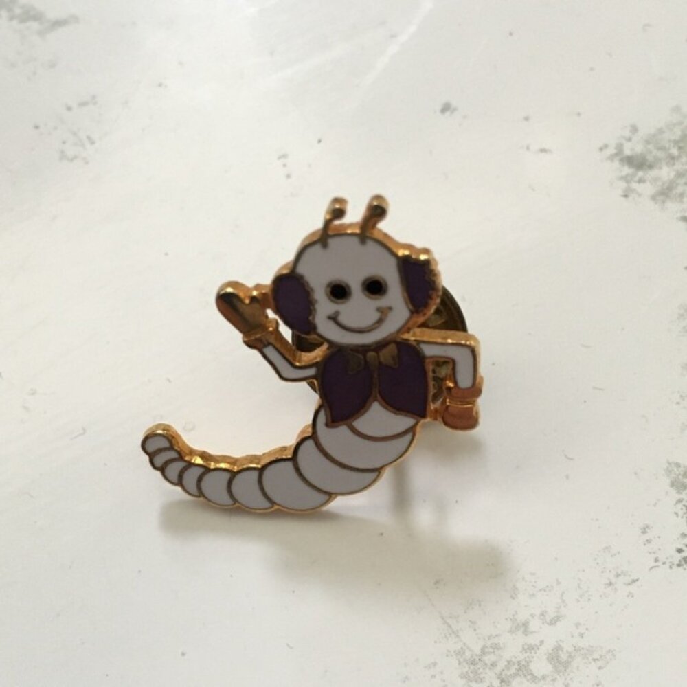 Vintage book worm pin! - Picture 5 of 5